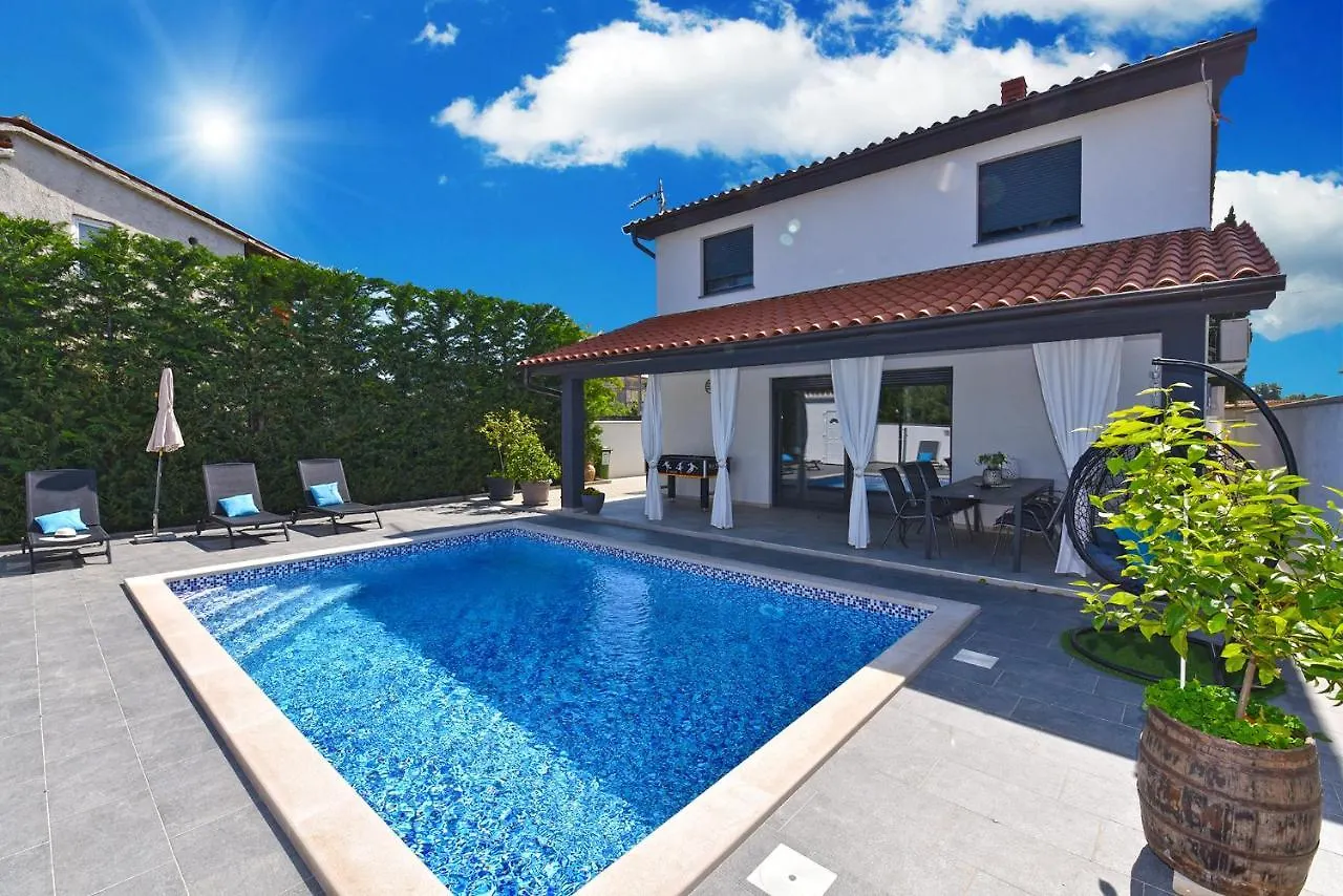 Holiday home House Galizana 2186 Villa Croatia
