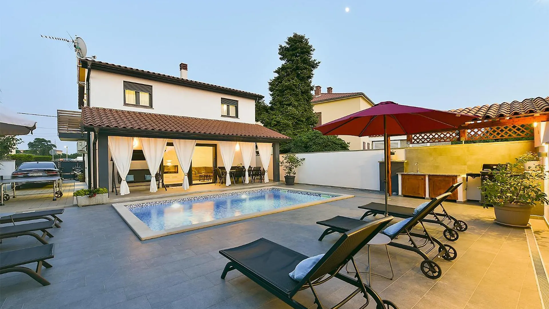 Casa vacanze Villa House Galizana 2186