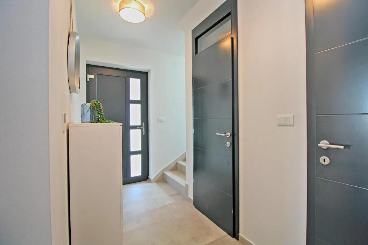 House Galizana 2186 Villa Croatia